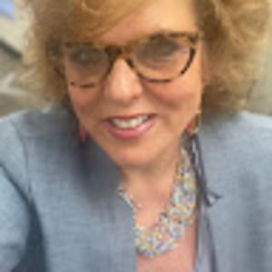 Meet your Posher, Renee